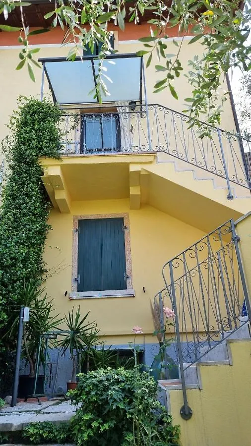 Casa Elsa Apartment Torri Del Benaco Italy